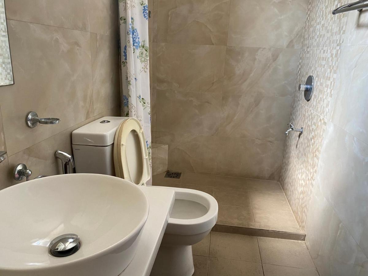 Diwan Apartment & Chalet Коломбо Экстерьер фото