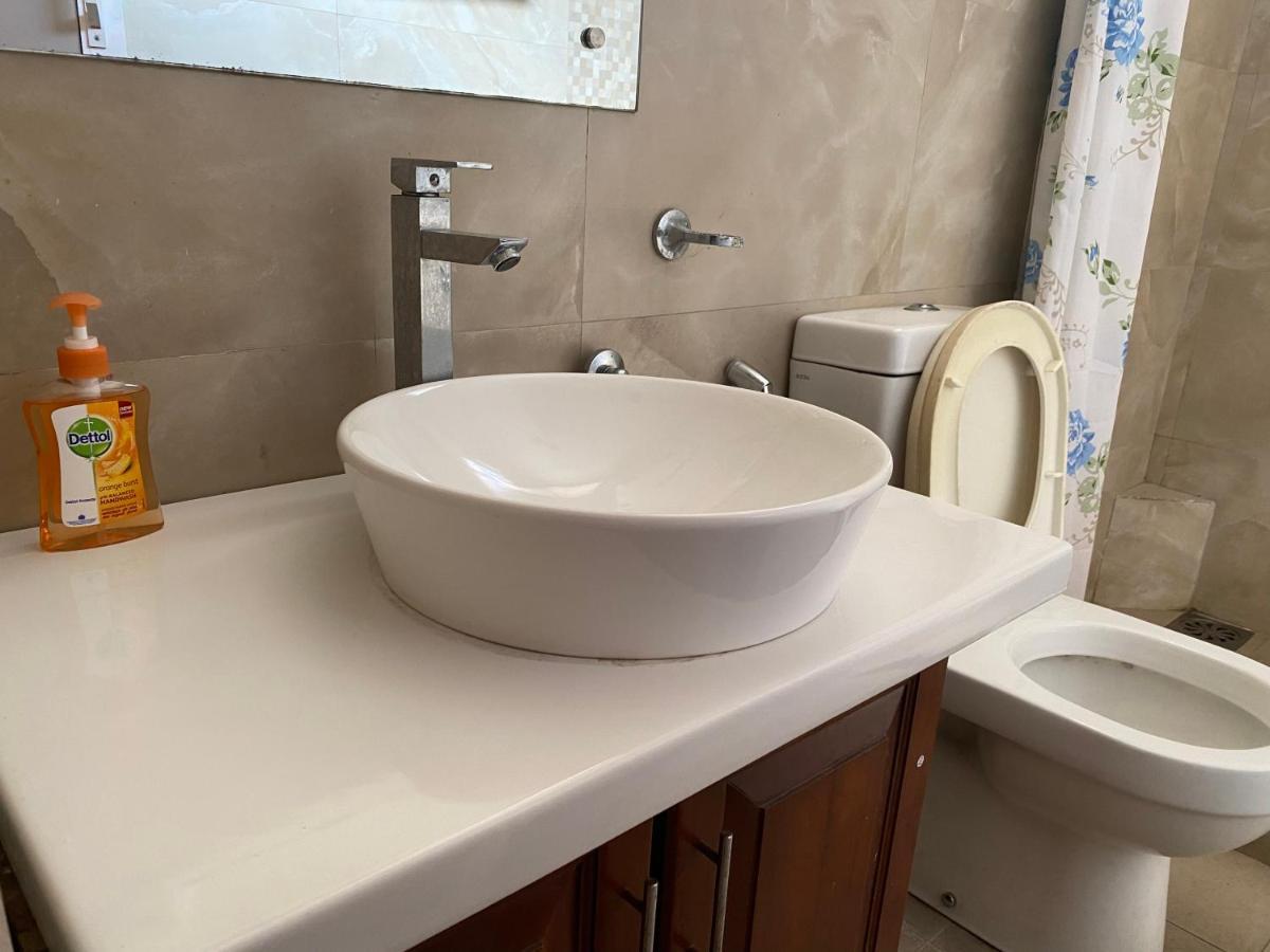 Diwan Apartment & Chalet Коломбо Экстерьер фото